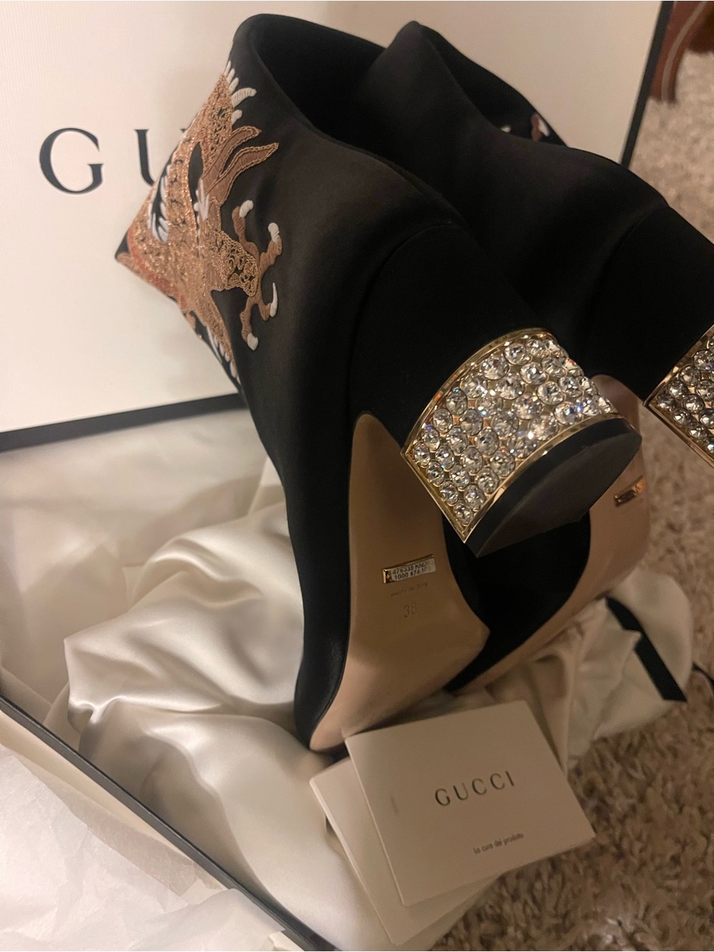 Gucci Black Satin Tall Boots with Embroidered Dragon Motif - Picture 6 of 8